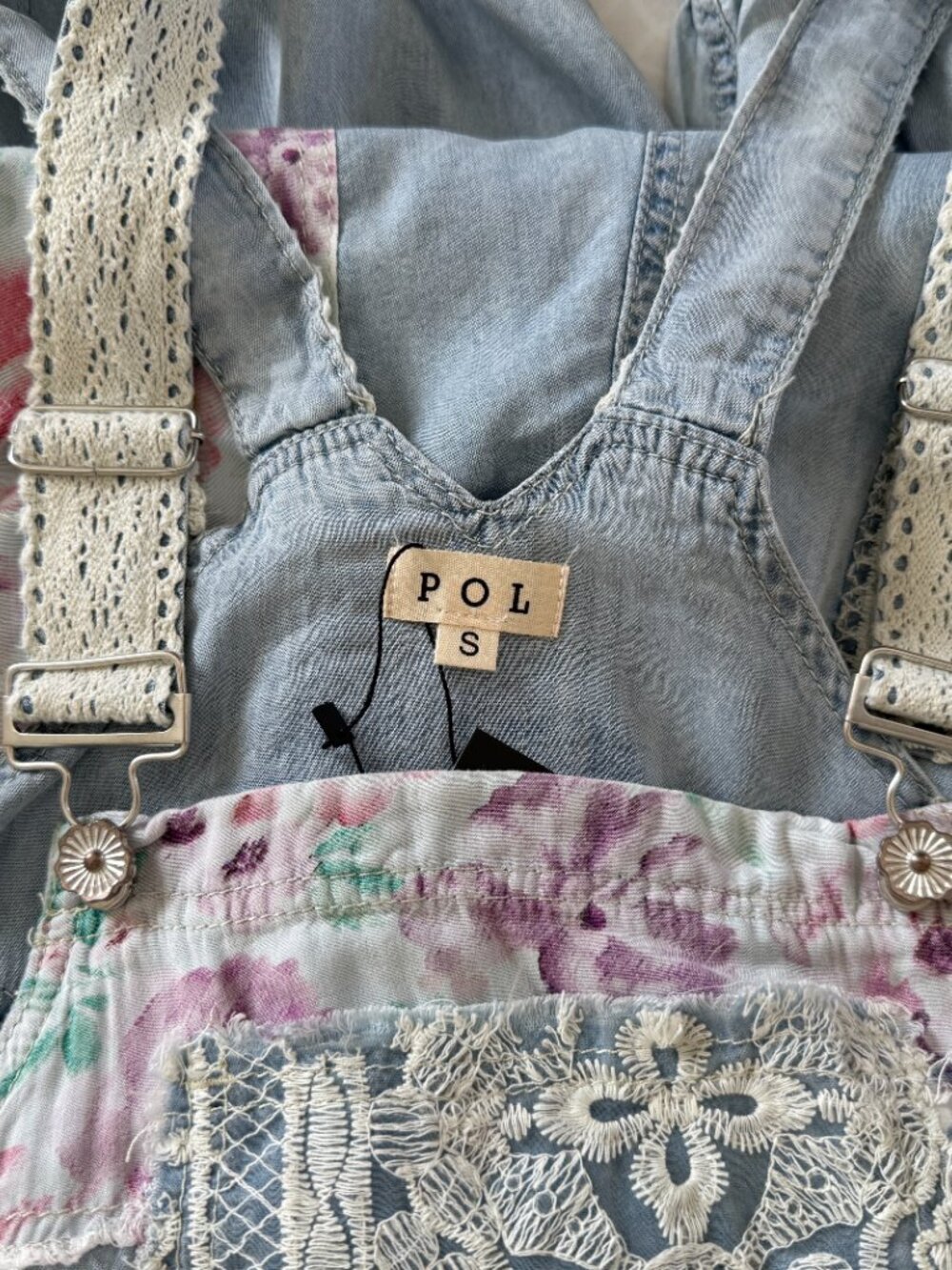 POL Sweet Boho Baby Faded Denim Floral & Lace Patchwork Girly Suspender Overalls - Picture 8 of 10